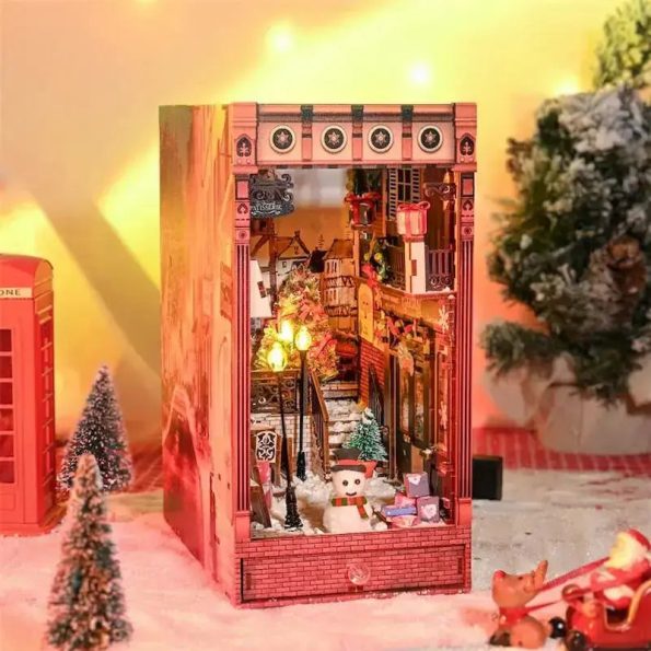 Christmas Crazy Night DIY Book Nooks