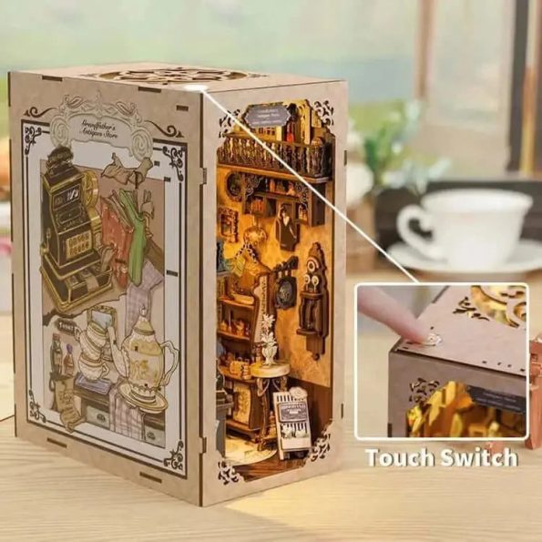 CUTEBEE GRANDFATHER'S ANTIQUE STORE DIY BOOK NOOK KIT - Diy book nook kit