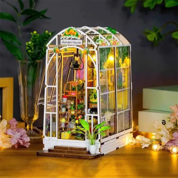 Garden House DIY Book Nook Kit - Diy book nook kit