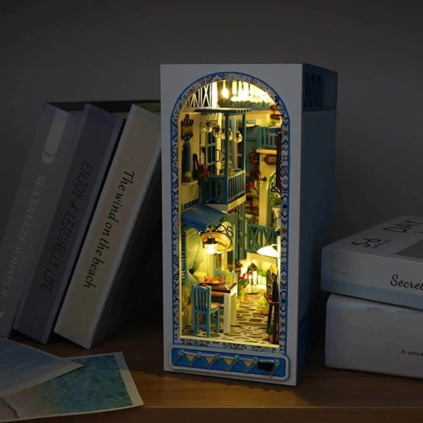 SEA BREEZE DIY BOOK NOOK KITS - Diy book nook kit